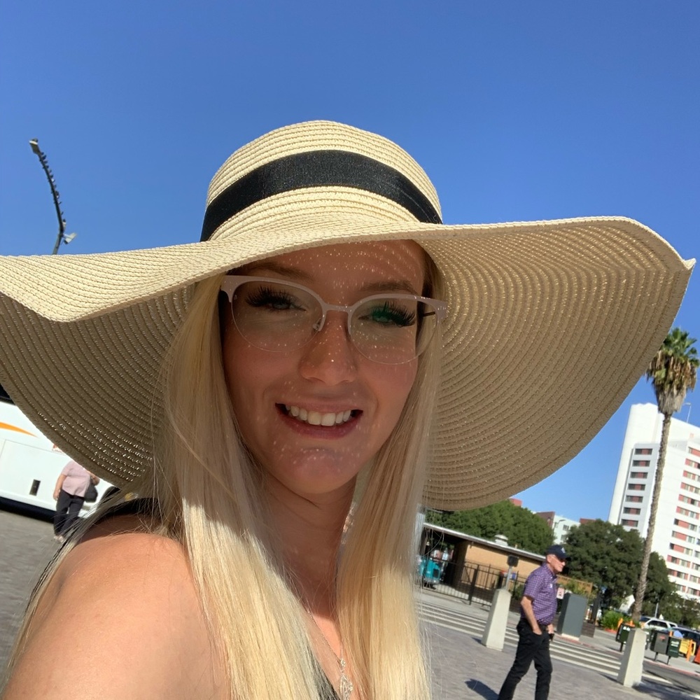 Meet your Posher, Kathleen
